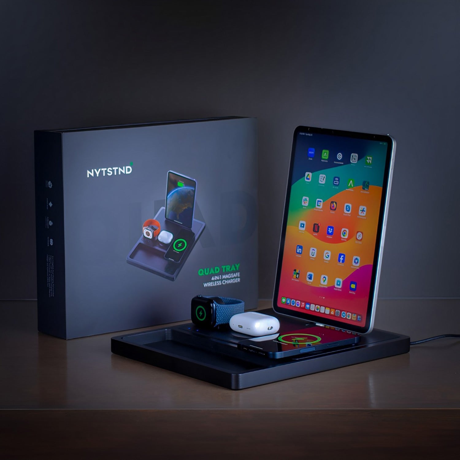 QUAD TRAY Black - 4-in-1 MagSafe Midnight Black Wireless Charger with iPad Stand Support