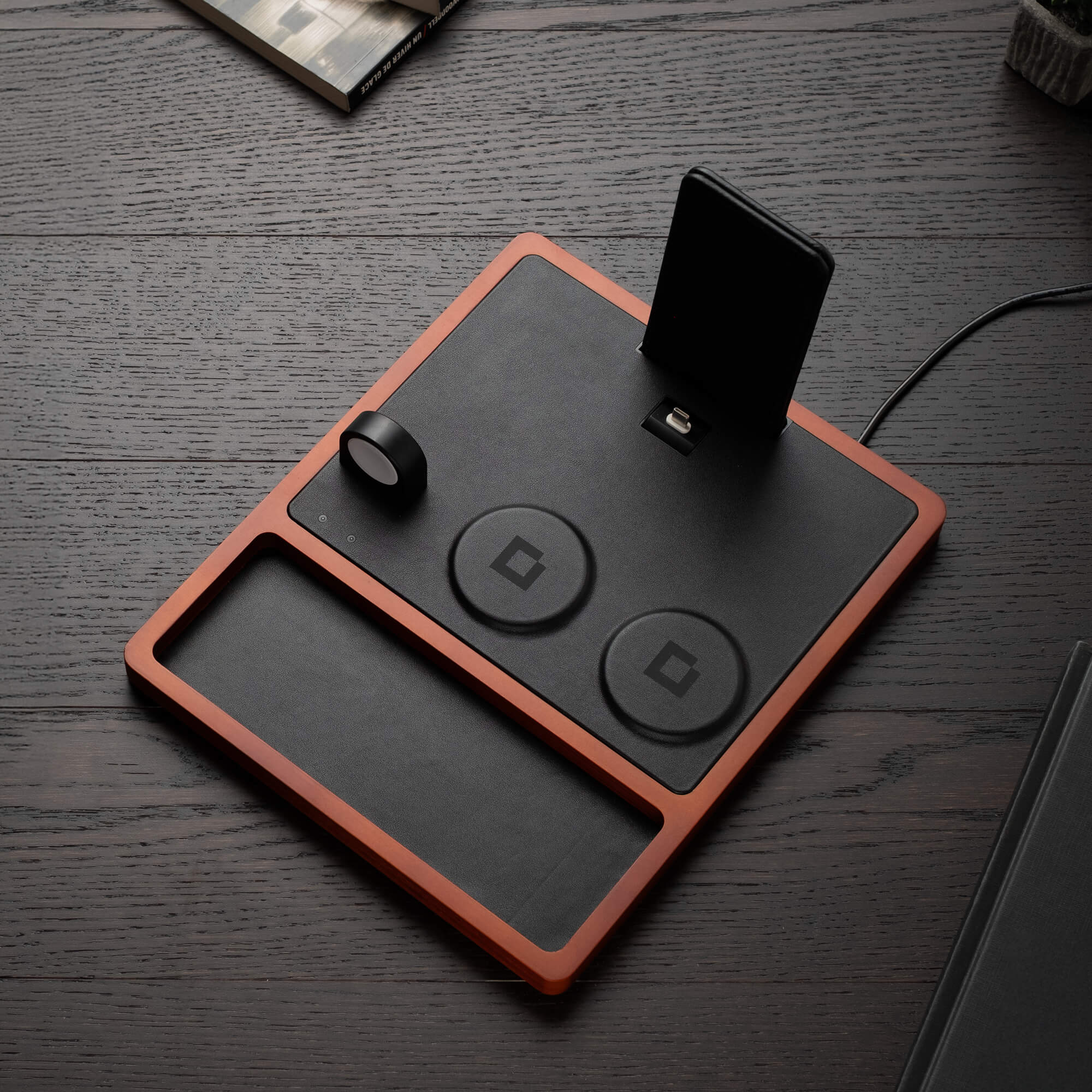4-in-1 MagSafe Oak Wireless Charger with iPad Stand Support