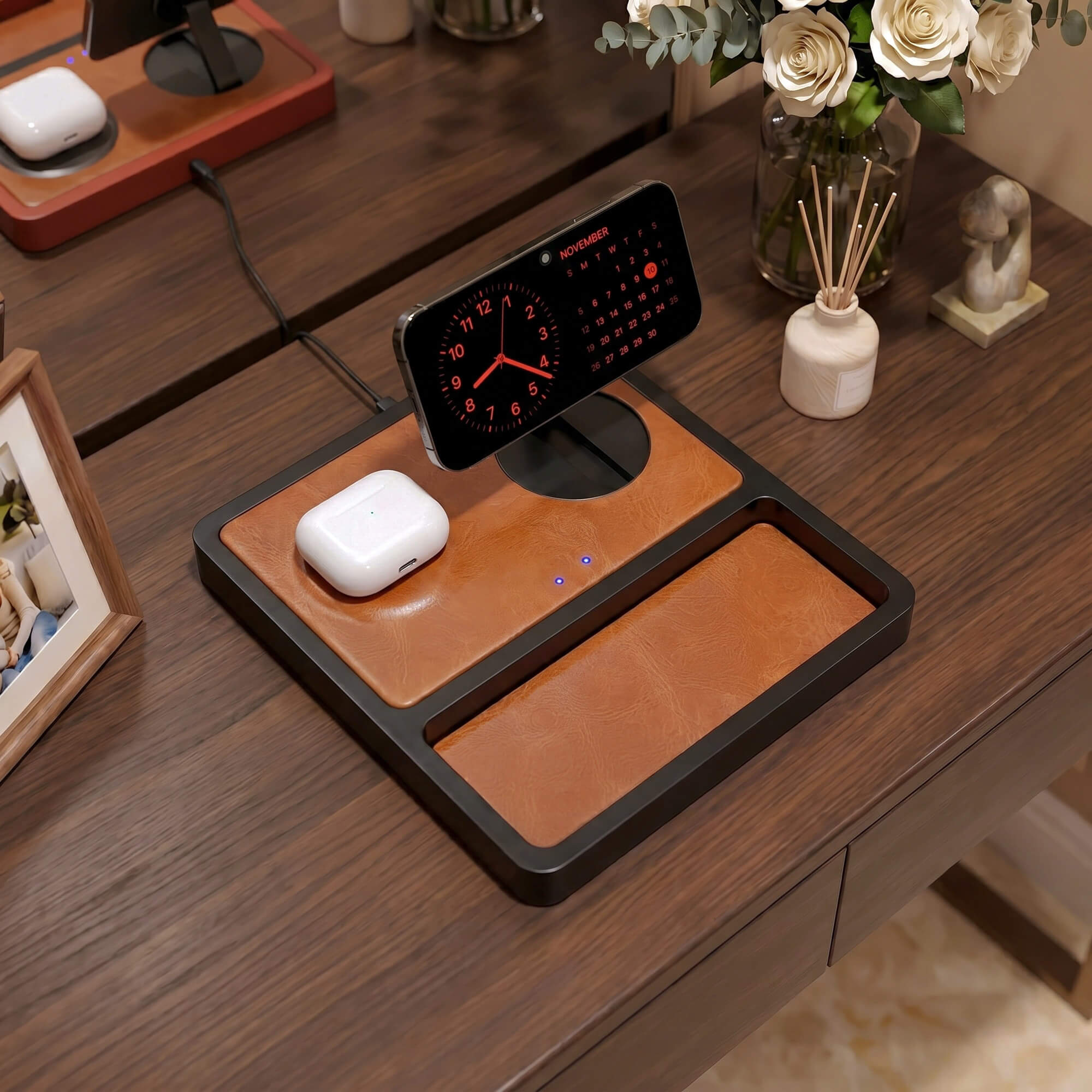 DUO TRAY - Qi2 Magnetic Wireless Charging Dock - Saddle/Black