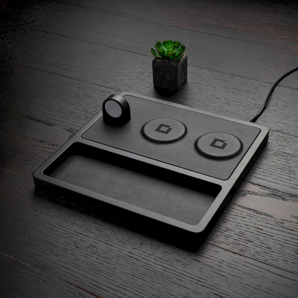 TRIO TRAY Black - 3-in-1 MagSafe Midnight Black Wireless Charger with Apple Watch Charging