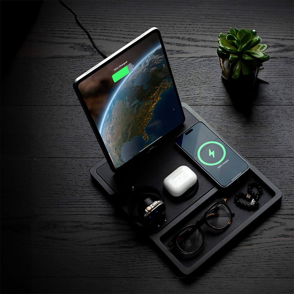 QUAD TRAY Black - 4-in-1 MagSafe Midnight Black Wireless Charger with iPad Stand Support