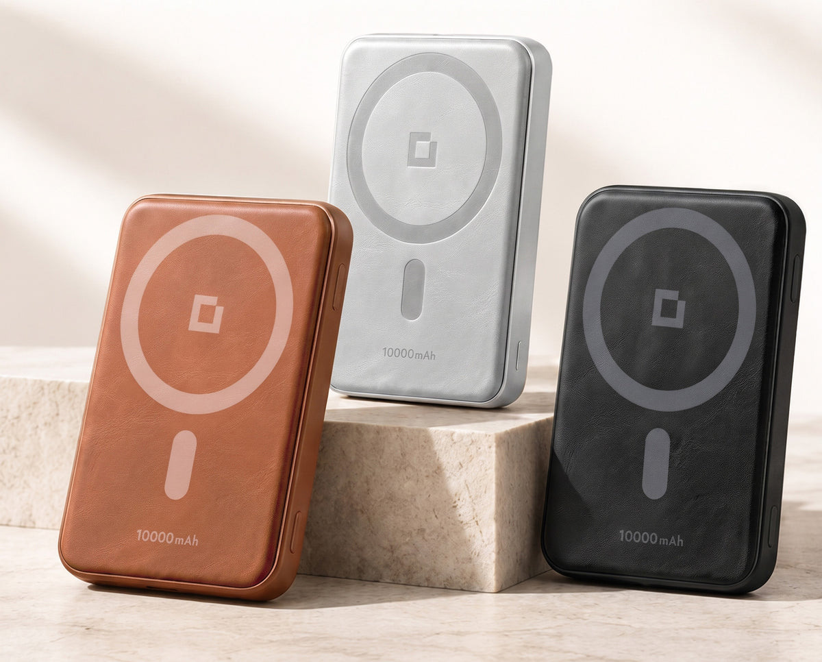 Magnetic power banks in saddle, grey and black leather