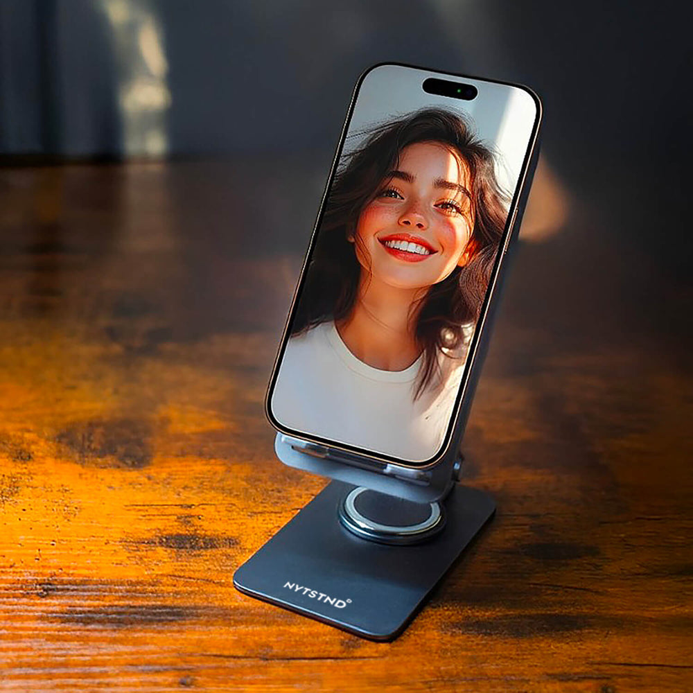 360° Rotatable Aluminum Alloy Phone and Mini Tablet Stand with Silicone Pad
