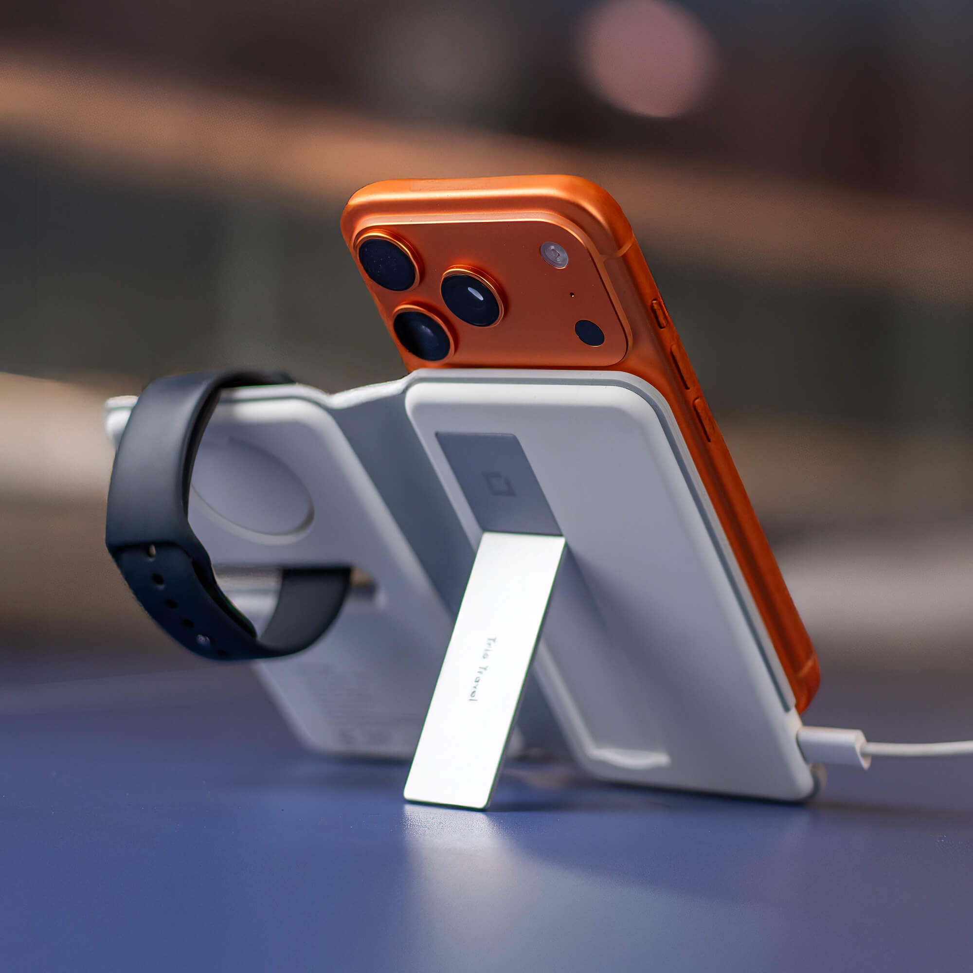 3-in-1 Foldable Wireless Charger 15W Fast for Phone Watch and Earphones - TRIO TRAVEL